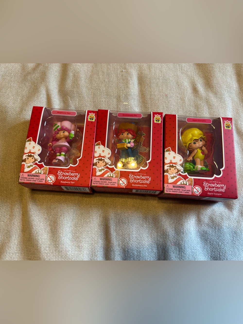 Lot of 3 Strawberry Shortcake figures TLS toy